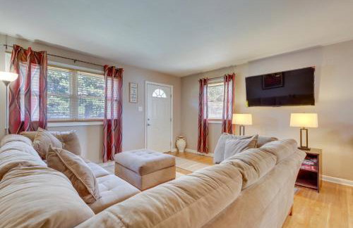 4 Mi to Dtwn: Home w/ Fenced Yard in Portsmouth! - Foto 1