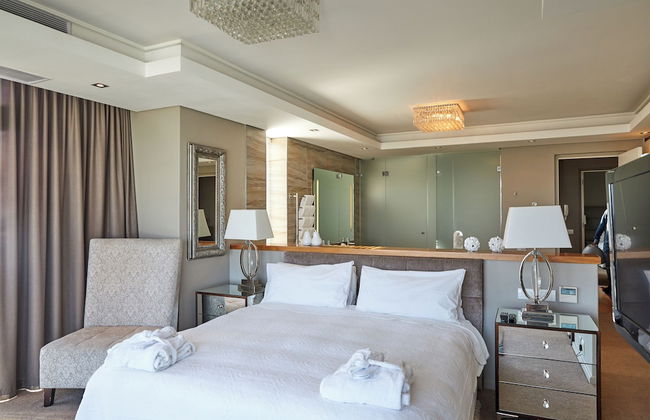 The Residences at Crystal Towers - Foto 15