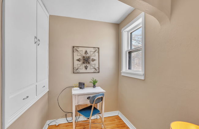 Downtown 2 Story Property 2 Bedroom Apts by RedAwning - Foto 22