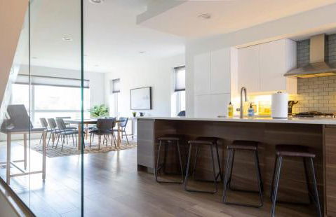 The Grove's Modern Family Row House ABODEbucks - Photo 7