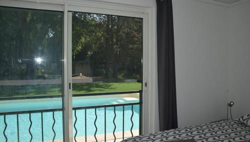 Gîte COLOMBIER 8 Pers piscine fitness sauna lac riviere loisirs - Foto 4