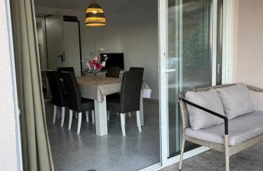 Beach Alone - Foto 14