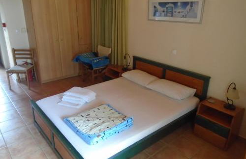 Tompras Village - Photo 8