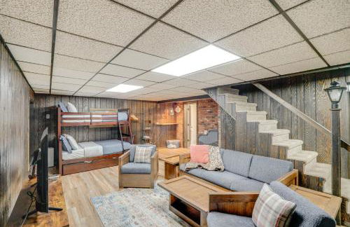 Elegant Hudson Valley Retreat with Hot Tub and Pond - Foto 26