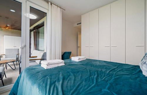 Magical 2BR Condo in the Heart of Cambrils - Photo 14