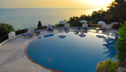 Apartments With Pool "maria" on Agios Gordios Beach - Foto 4, sunbed, furniture, Other