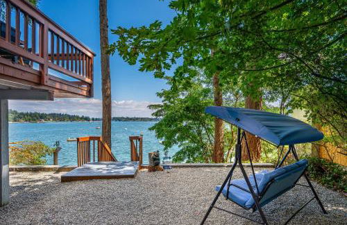 Waterfront Vashon Island Home, Beach Access and View - Foto 27