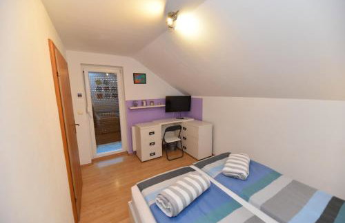 Iva's Place - Foto 34