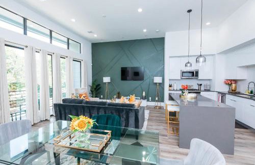 Cozy and Chic 3BR Retreat in Downtown Houston - Foto 1