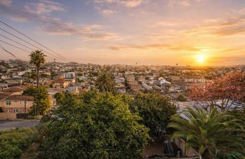 Viva California - Cozy Home with Backyard Oasis, BBQ & Firepit - Foto 11