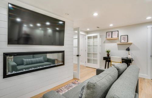 Pool and Hot Tub Access Luxury Roy Oasis! - Photo 5