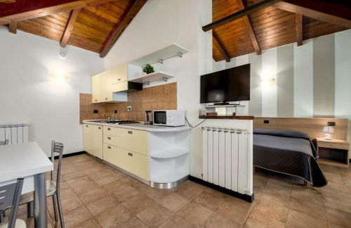 337 - Residence Montebello Monolocale E, Relax con Piscina e Giardino - Foto 4