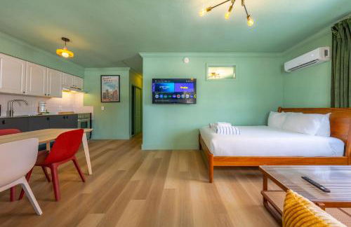 Monaco Vacation Rentals - Photo 69