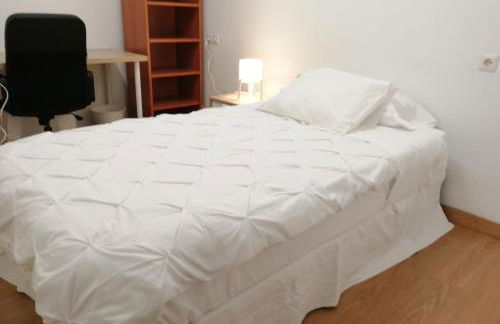 Funcional y renovado apartamento en Iturrama - Photo 33