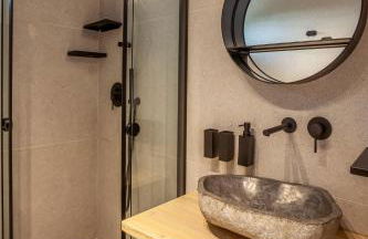 Calypso beach front apartment - Foto 26