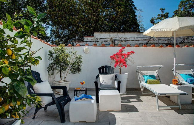 Domus Smeraldo Terrace and sea View Amalfi Coast - Photo 48