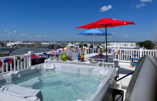 Beach House Retreats 6-just 30 Steps from the Beach with Rooftop Hot Tub and Gourmet Kitchen - Foto 31