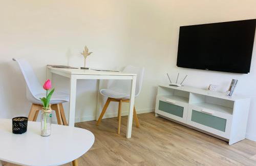 FEDDERSEN LIVING Kernsanierte Ferienwohnungen - Gemütlich - Netflix - Voll ausgestattet - zentral - Foto 4