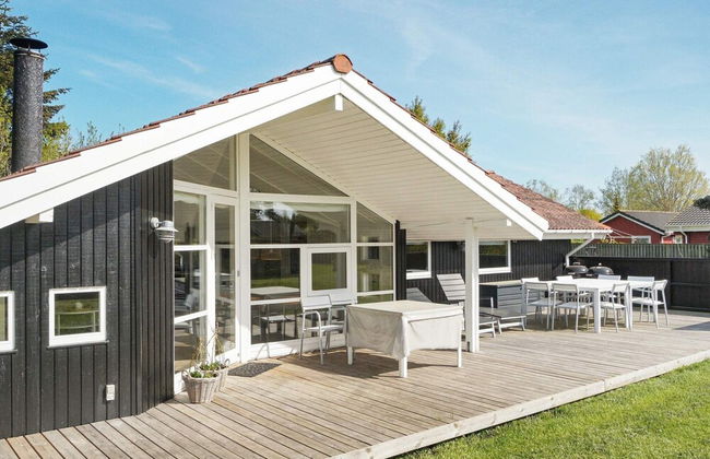 Vibrant Holiday Home in Slagelse near Sea - Photo 22