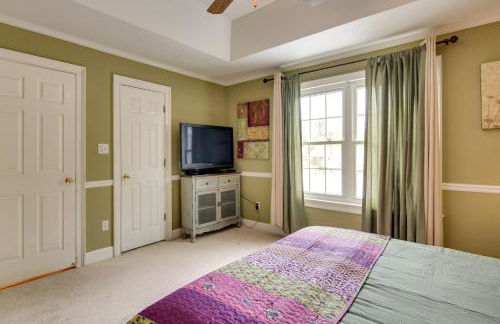 Douglasville Lake Home with Private Pool and Gazebo! - Foto 32