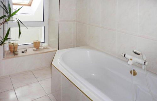 Holiday Home in Morbihan With Sea Views - Foto 19