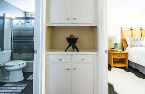 Resort style back yard heated pool and spa - Foto 36