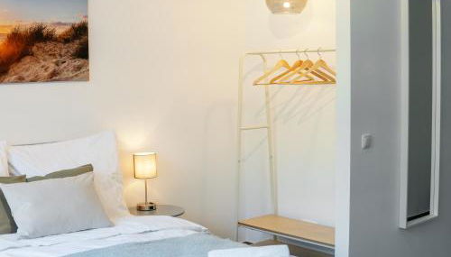 Studio Apartment am Kurpark - Foto 3, towels, wardrobe