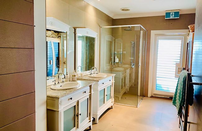 Grand Gippsland Home Sleeps Up To 28 - Foto 28