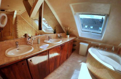 Purer Luxus in Zwickau Planitz - Exklusive Ferienwohnung für bis zu 10 Personen! - Foto 37