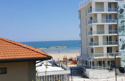 Appartamento 3 camere con vista sul mare e parcheggio - Foto 1