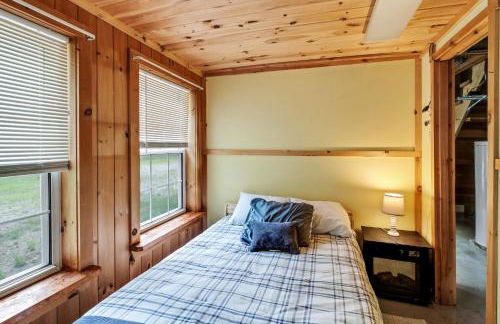 Chandler Hill Base Camp - Enjoy A Nature Getaway in this Rustic Home in the Mountains, 10 minutes from Sunday River Ski Mountain! home - Foto 8