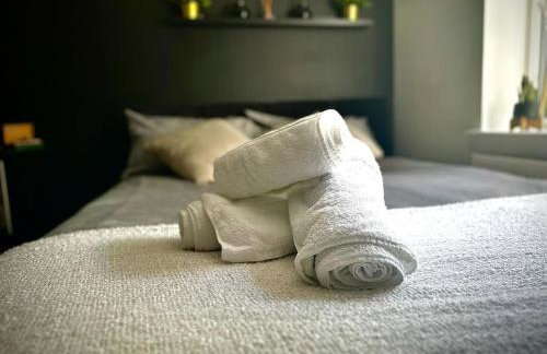 Croydon Luxury 2 Bed Apartment - Sleeps 6 - Gatwick Airport close - Foto 97