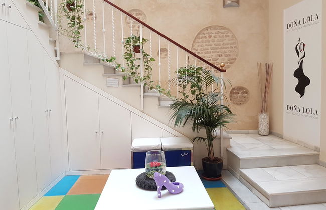 Hotel y Apartamentos Doña Lola - Foto 5