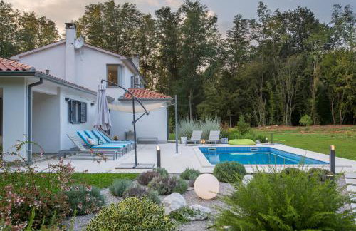 Villa Stepančić - large garden and heated pool - Foto 9
