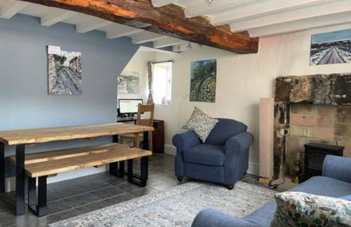 Beautiful listed 3 bedroom cottage with wood burner - Foto 43