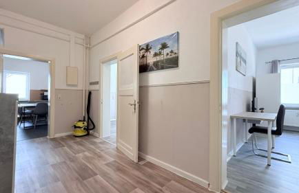 Komfortable Apartments Neumünster Zentrum perfekt für Beruf & Handwerk - Photo 10