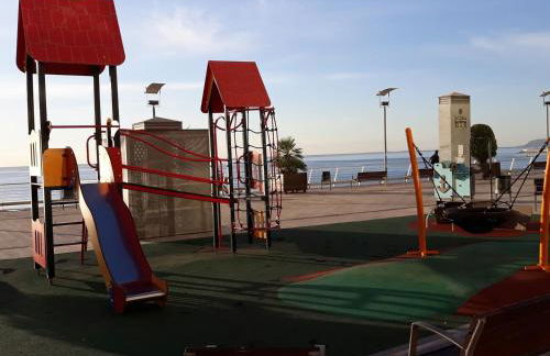 Magnífico Apartamento junto Playa y Centro Ciudad - Aire Acondicionado - Photo 17