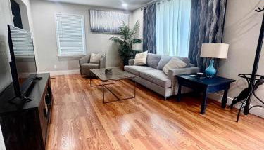 Family Comfort with Graceful Stays - Foto 5