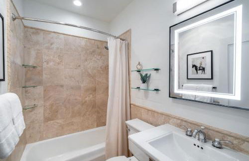 1 Block to Gondola Updated Top-Floor 2BR 2BA - Foto 57