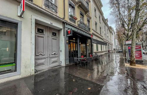 All in Lyon | T2 lumineux & élégant – Perrache - Foto 26