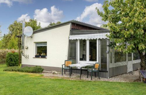 Nelsen mit Ruderboot auf Wassergrundstück - Photo 25