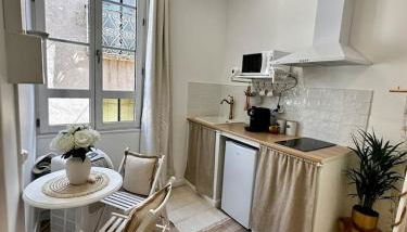 Chez Roméo & Sandro - Foto 4, stove