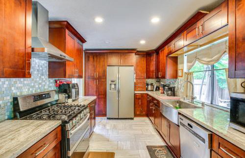 Anaheim Home with Pool, 14 Mi to Disneyland! - Foto 8