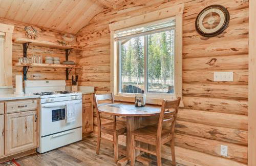 Woodsy Cabin Near Kenai River Great for Anglers! - Photo 6