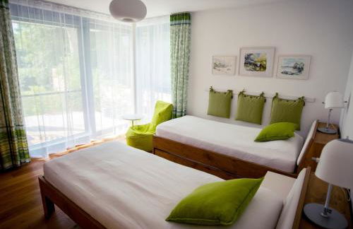 Ferienwohnung Seeufer - Exklusiv direkt am See mit großer Terrasse in Kressbronn - Foto 16