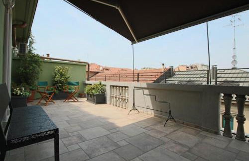 Lacaralele1 - Foto 2