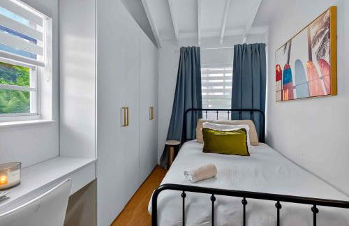 Villa 800 - 3 BEDROOM - 3 AND A HALF BATHROOMS -6 BEDS- Spa like Retreat Saline Pool & Jacuzzi - Foto 50