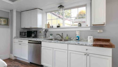 Great Location! Colleges! Hiking! Ithaca Commons! - Foto 4