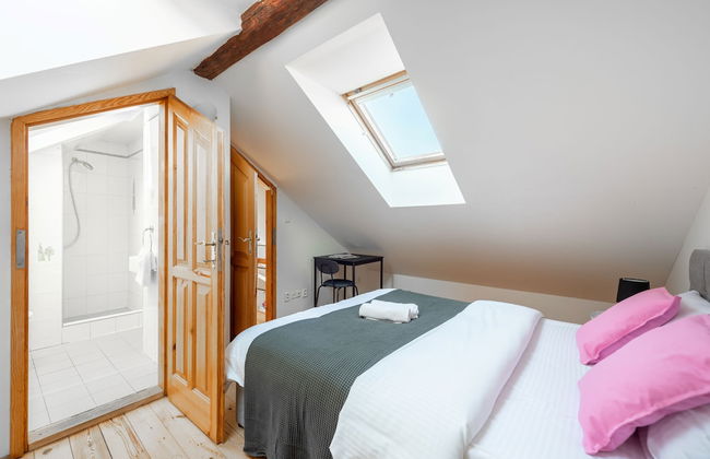 Spacious 2-level apart National Theatre - Foto 3