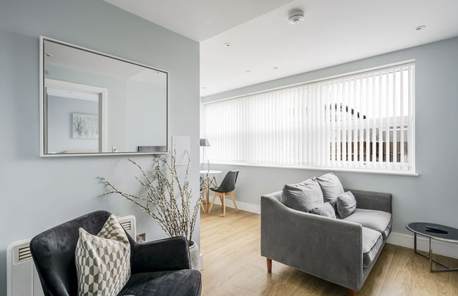 Luxurious ONE Bedroom Apartment IN Bond Street - Photo 22